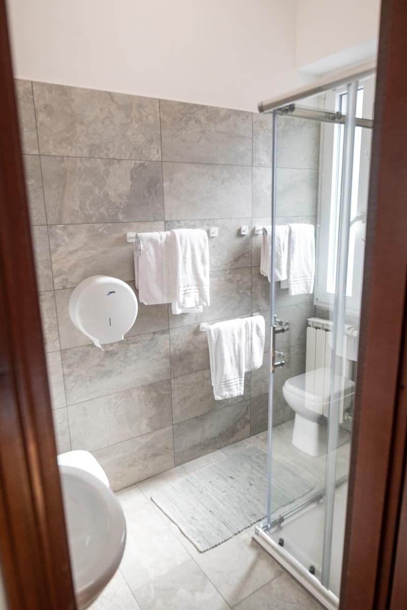 Bagno privato con box doccia