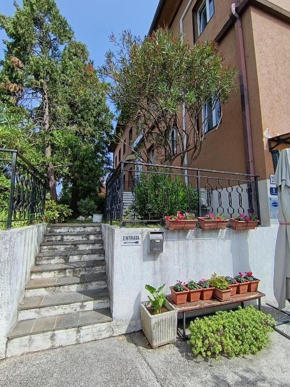 L'ingresso della Locanda Gaia ad Aquilinia-Stramare, Muggia (provincia di Trieste)